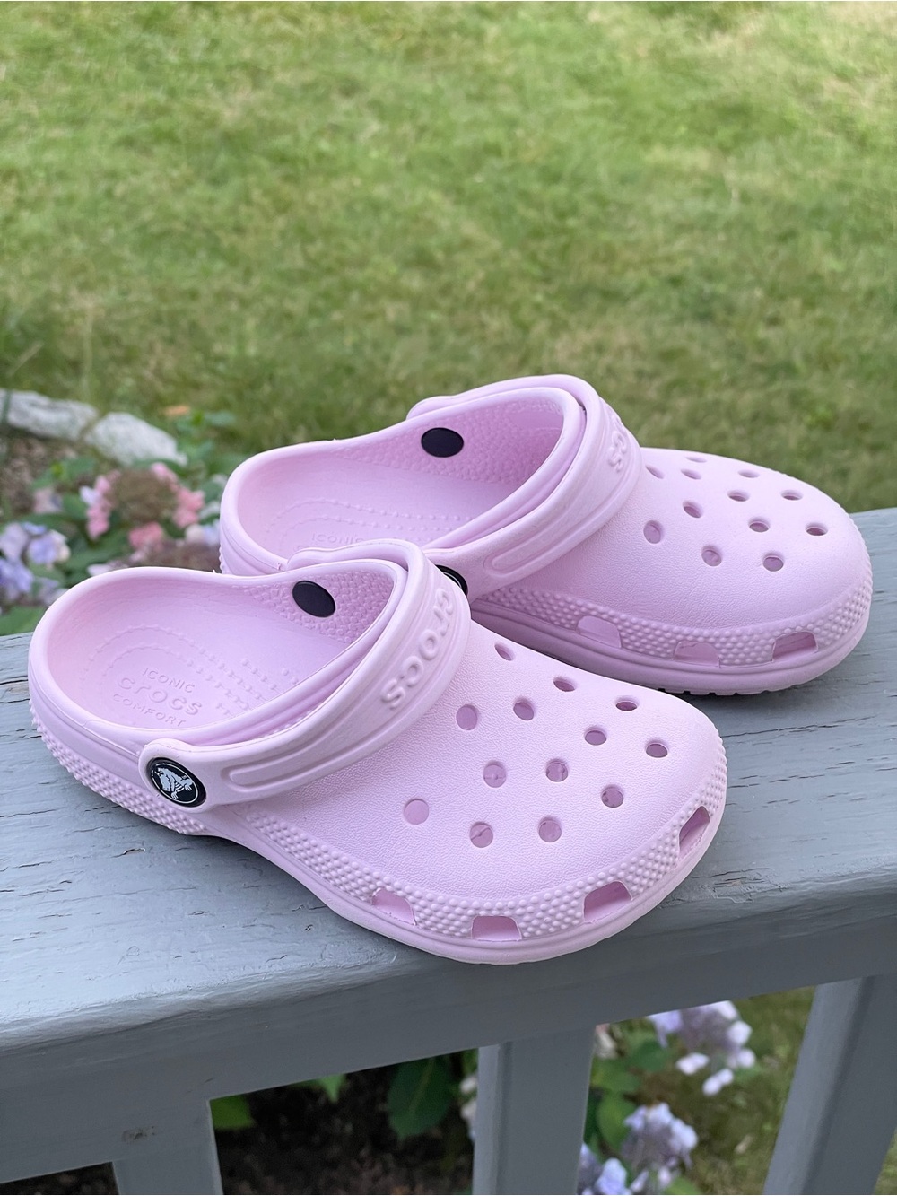 c11 crocs Kids' Classic Clog, pink